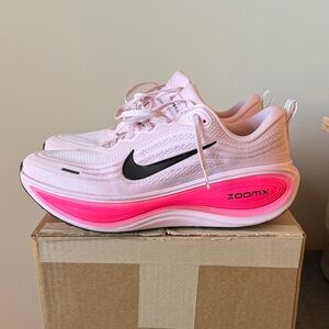 Nike Men's Vomero Plus- Size 12 (Pink Foam/Hyper Pink/Pink Beam/Black)